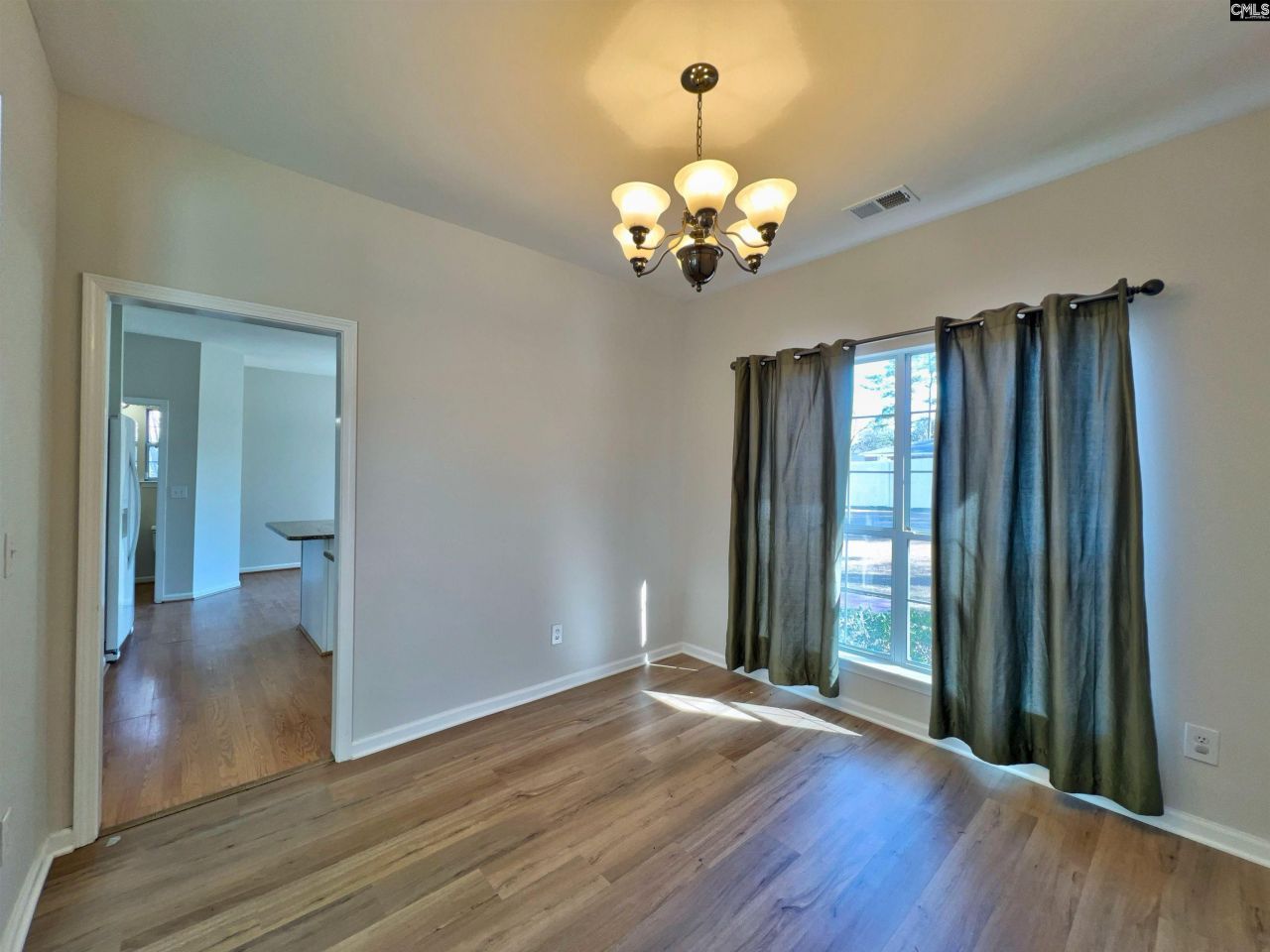 131 Glenbrooke Circle Photo 7