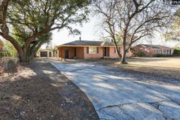 1720 Sandra Drive  photo 4