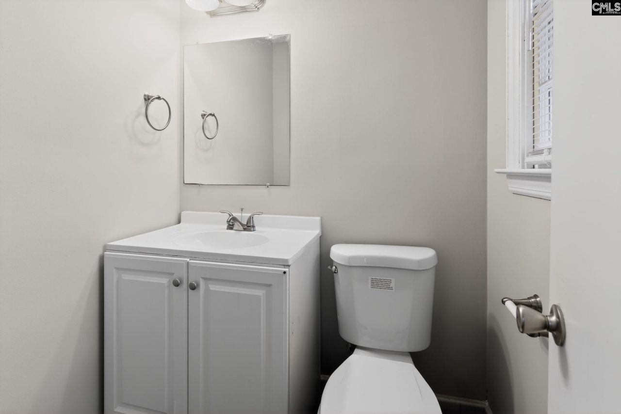 1720 Sandra Drive  Photo 23