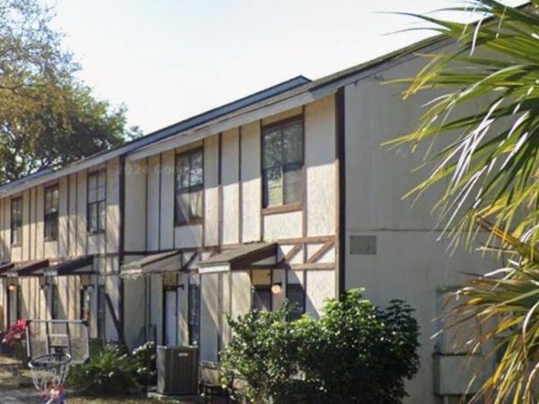 5005 Breckenridge Place, Unit 4, West Palm Beach, FL 33417