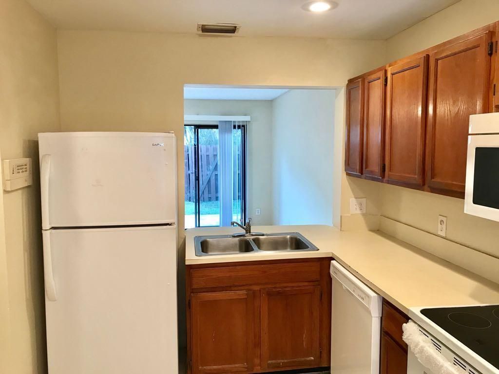 5005 Breckenridge Place, Unit 4, West Palm Beach, FL 33417 Photo