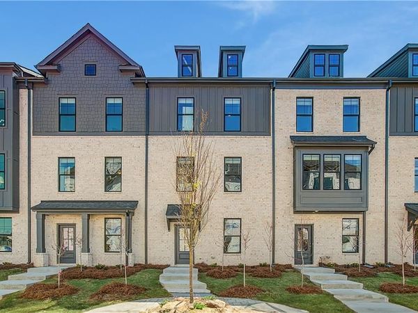 608 Marimba Pike , Mcdonough, GA 30253