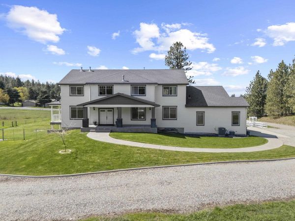4127 S Sullivan Rd, Veradale, WA 99037