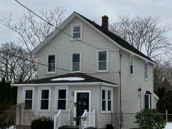768 Old Medford Avenue, Medford, NY 11763