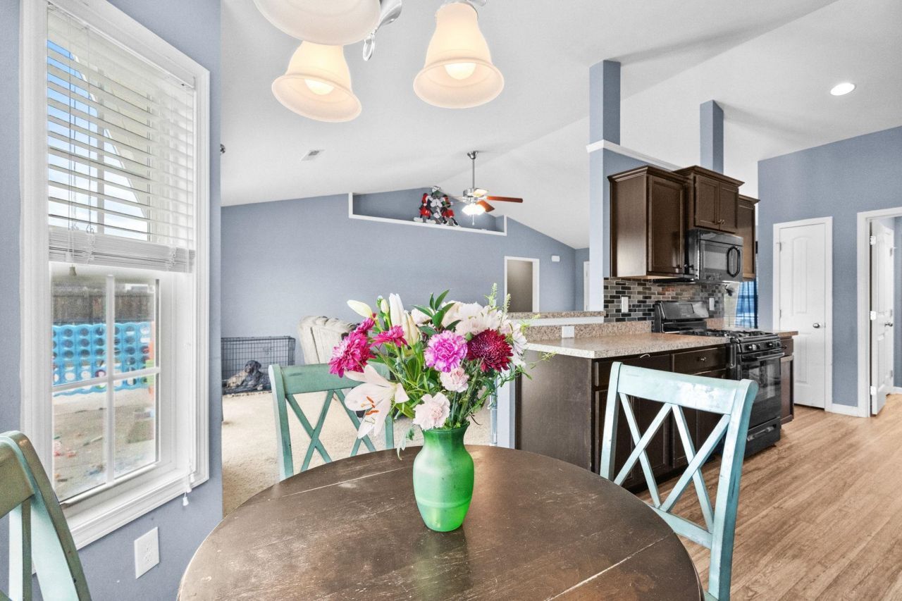 1445 Abberbury Dr.  Photo 20