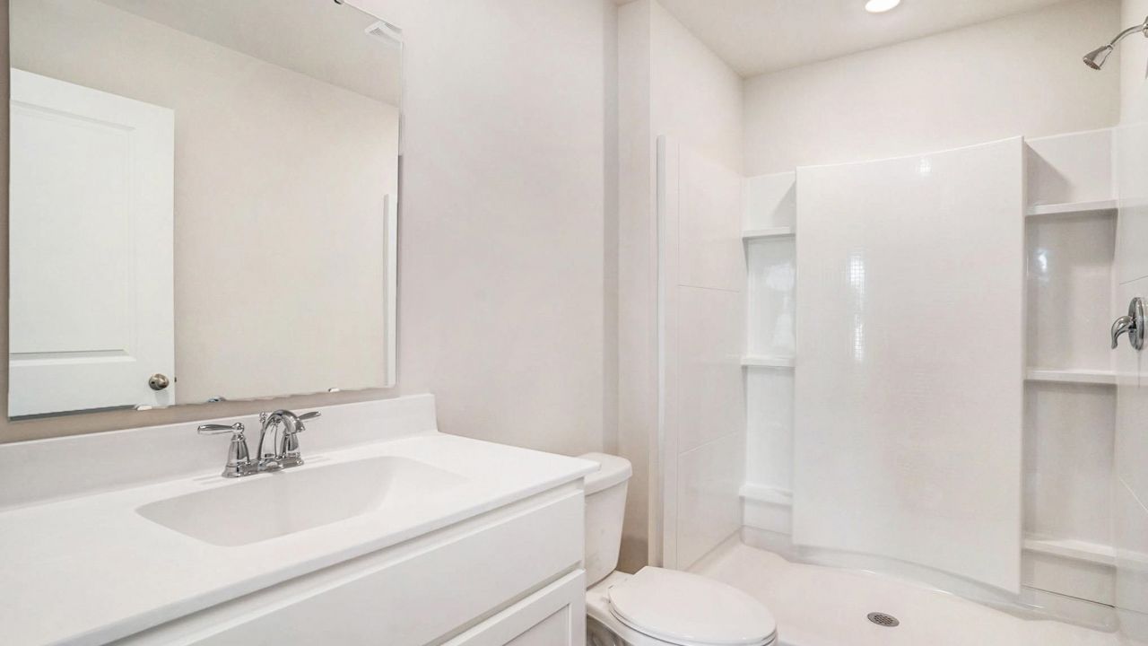 602 Strawberry Field Way  Photo 7