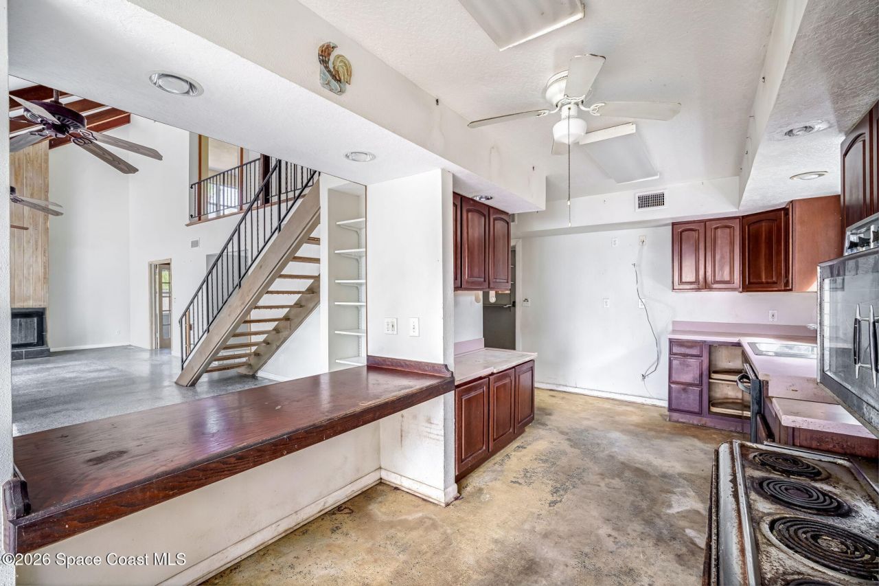 535 Robinhood Drive , Merritt Island, FL 32953 Photo