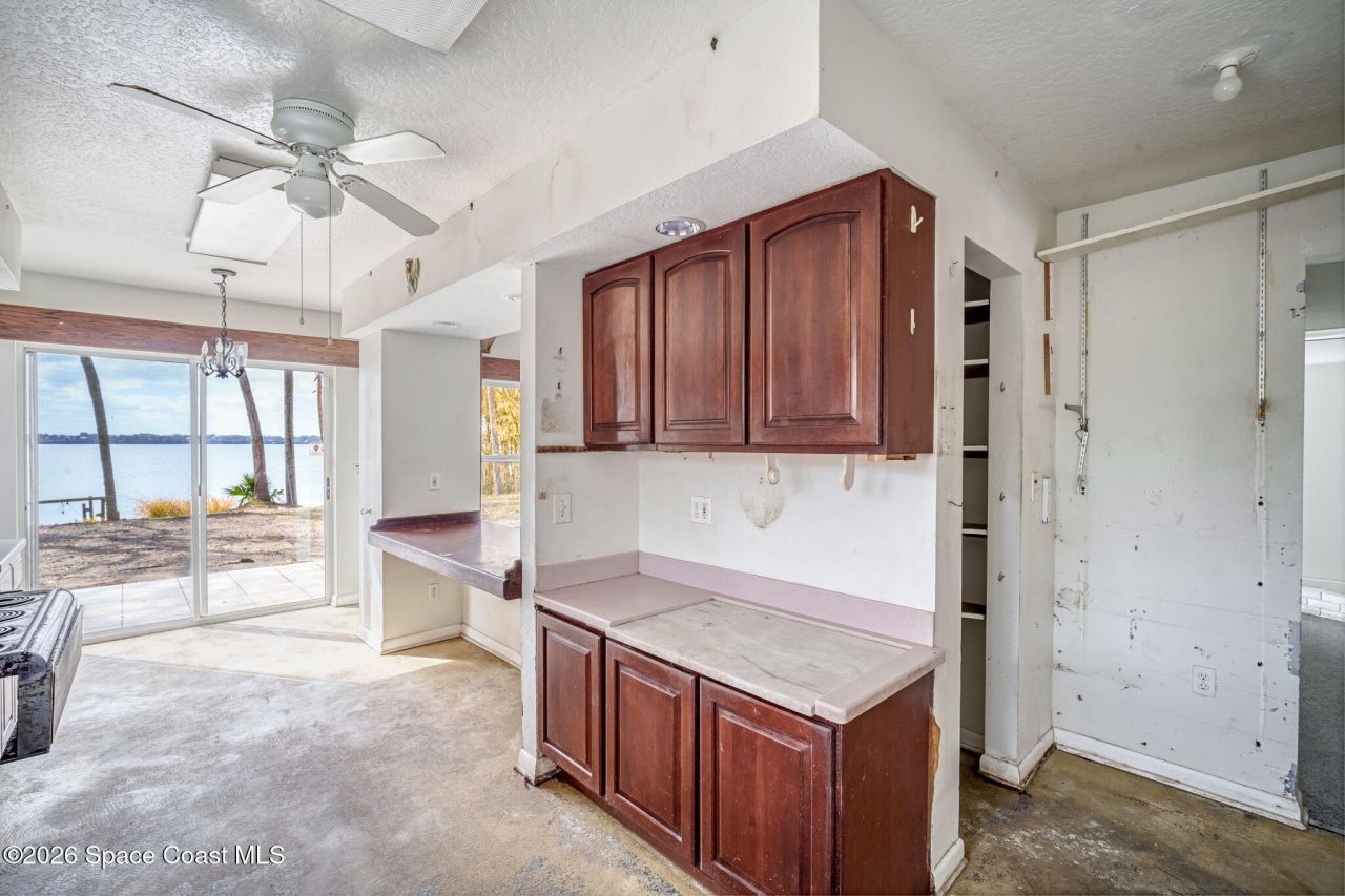 535 Robinhood Drive , Merritt Island, FL 32953 Photo