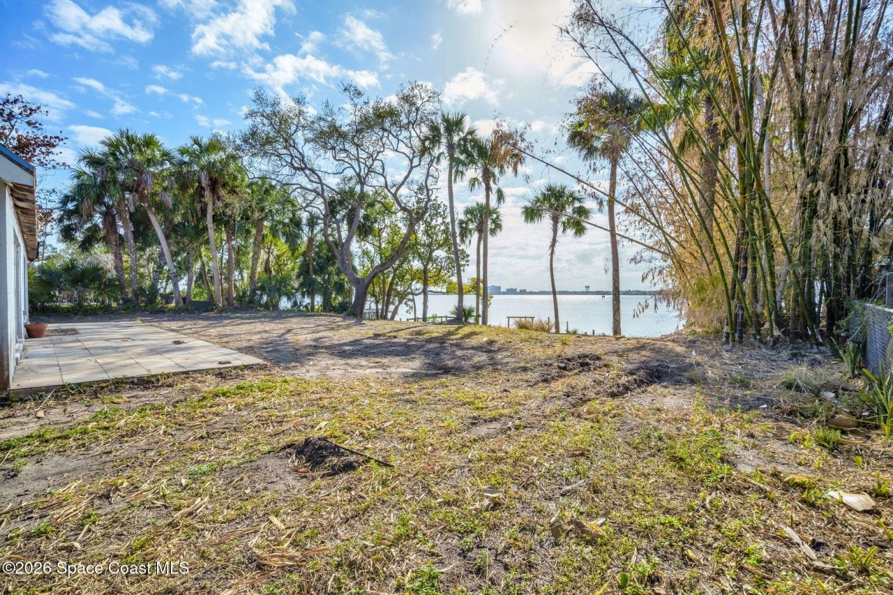 535 Robinhood Drive , Merritt Island, FL 32953 Photo