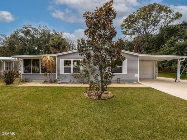 522 Starboard Avenue, Edgewater, FL 32141