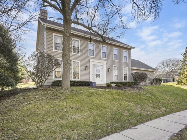 7441 New Washburn Way, Madison, WI 53719