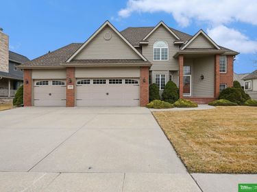 1280 N Bristolwood Drive, Fremont, NE 68025