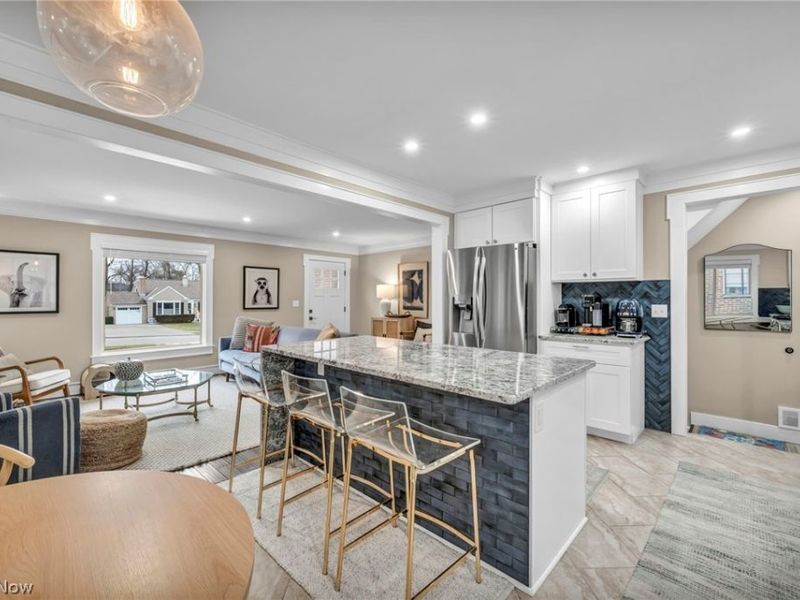 24011 Bruce Road, Bay Village, OH 44140 Photo 10