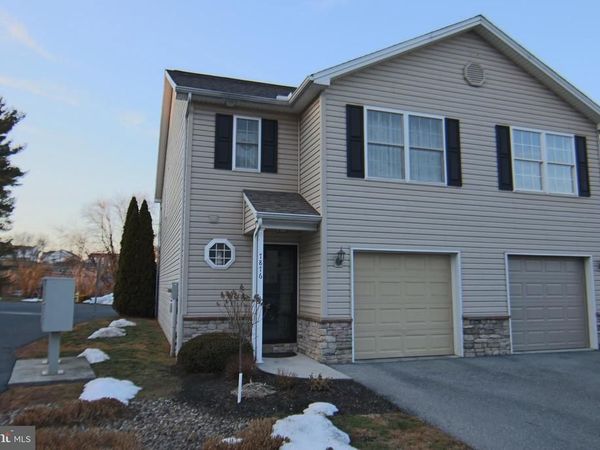 7876 MANADA COURT, HARRISBURG, PA 17112