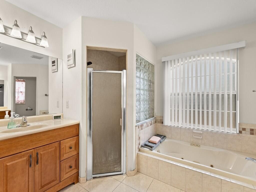 1456 Schumann Drive, Sebastian, FL 32958 Photo