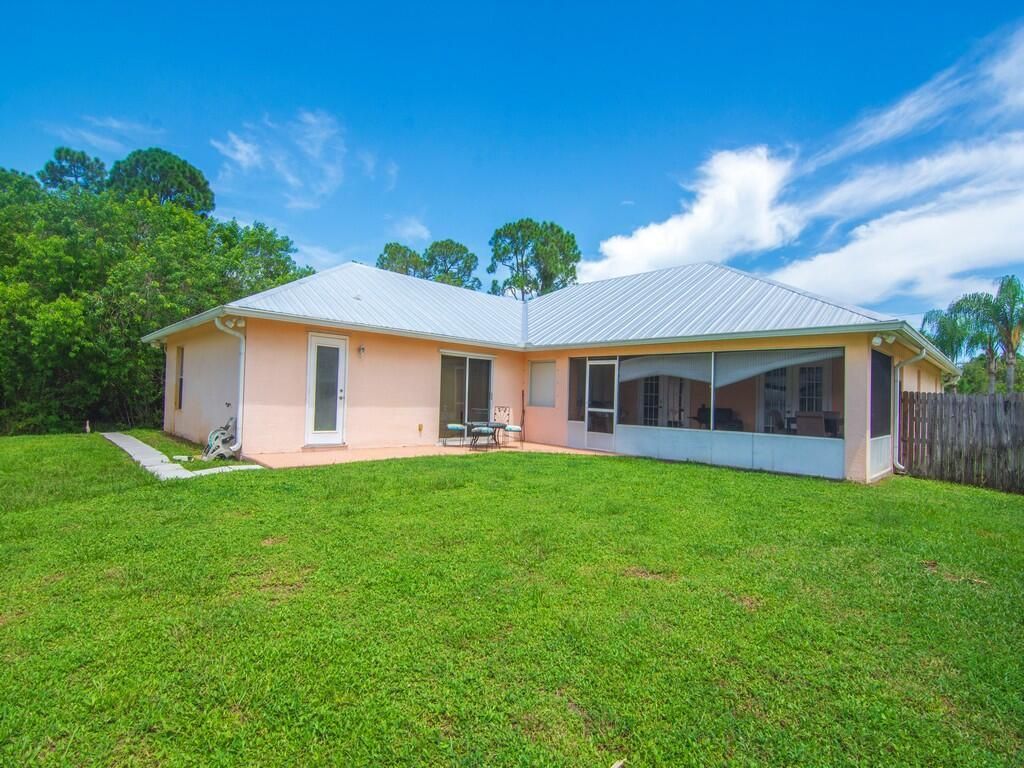 1456 Schumann Drive, Sebastian, FL 32958 Photo