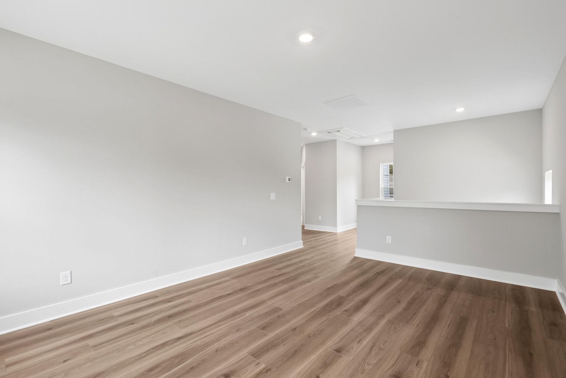 5362 Elder Avenue Photo 18