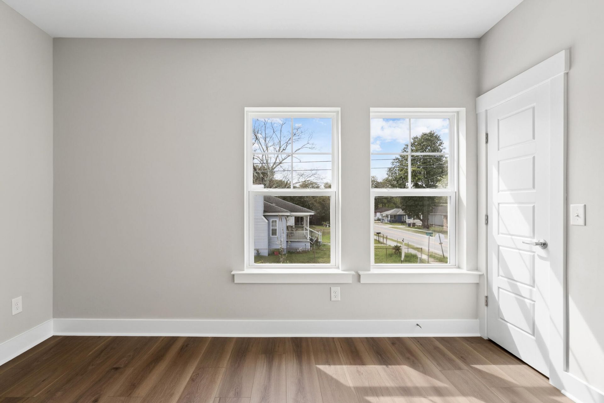 5362 Elder Avenue Photo 30