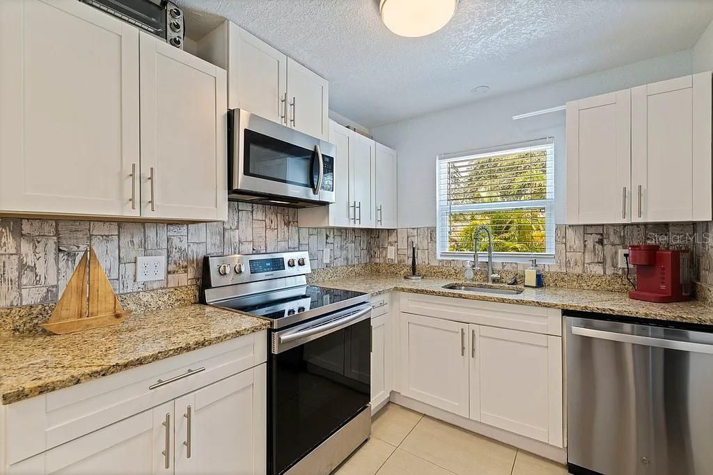 4801 14th Avenue S, Saint Petersburg, FL 33711 Photo