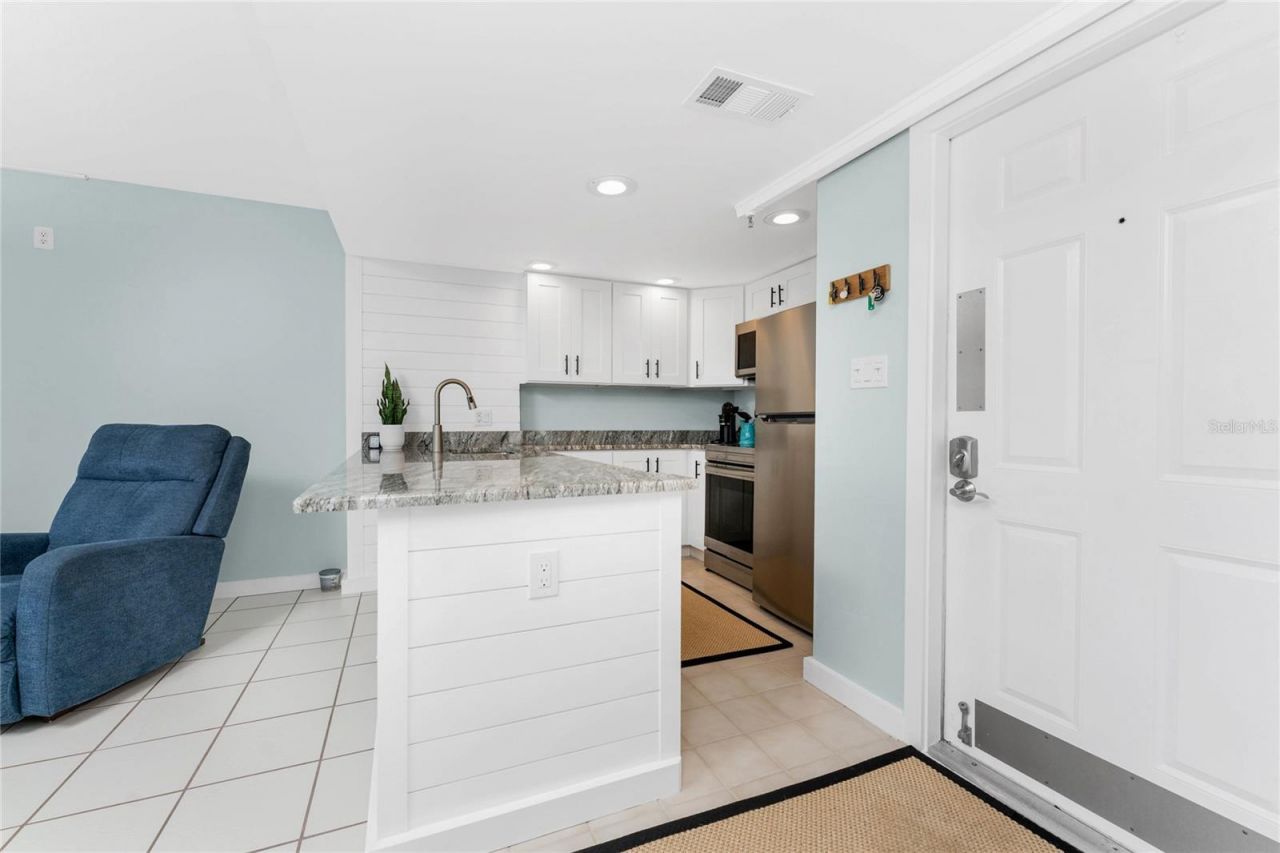 3160 Matecumbe Key Road, Unit 214, Punta Gorda, FL 33955 Photo