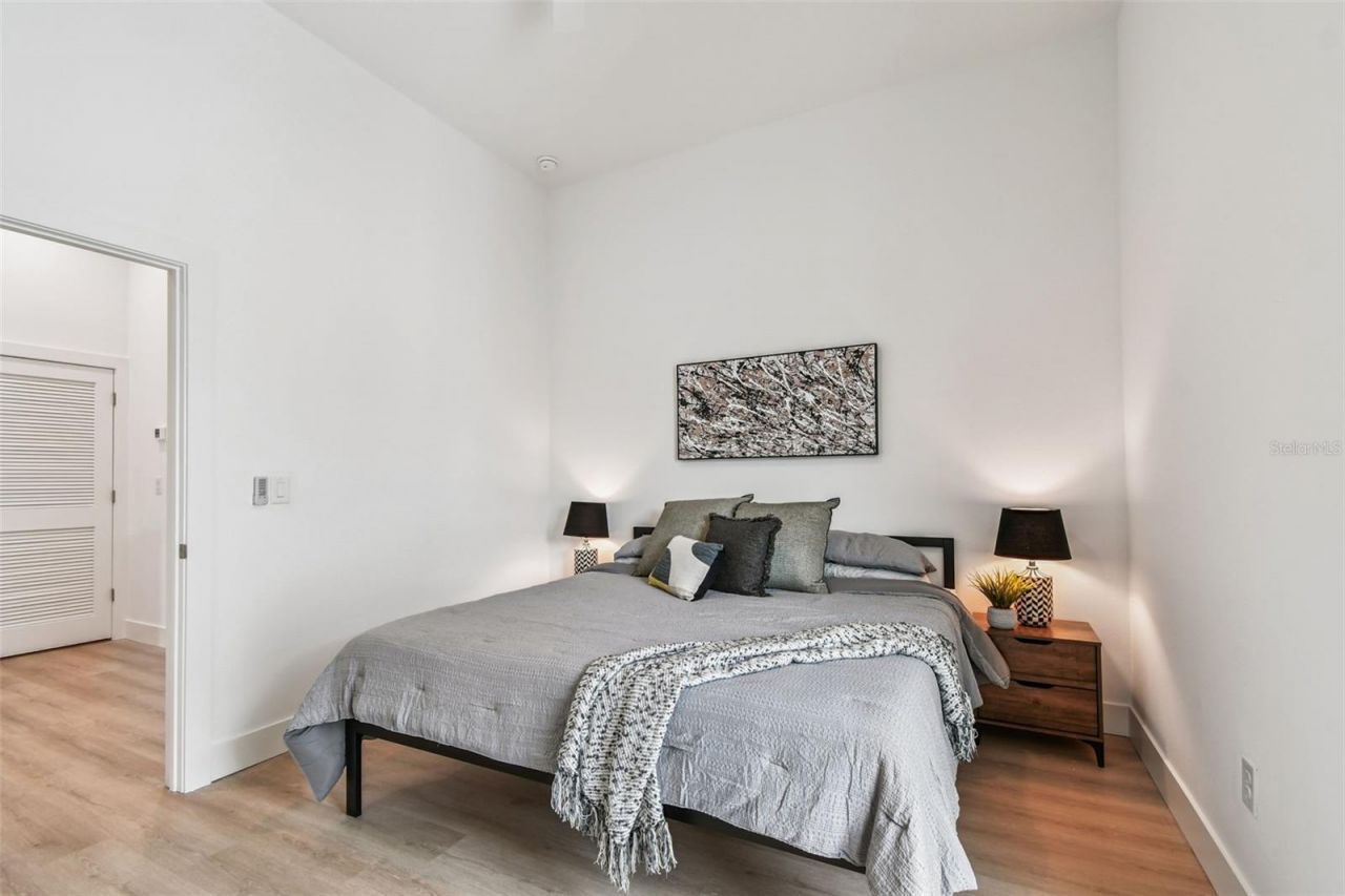 3840 Pompano Drive Se, Saint Petersburg, FL 33705 Photo