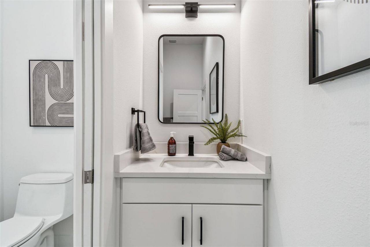 3840 Pompano Drive Se, Saint Petersburg, FL 33705 Photo