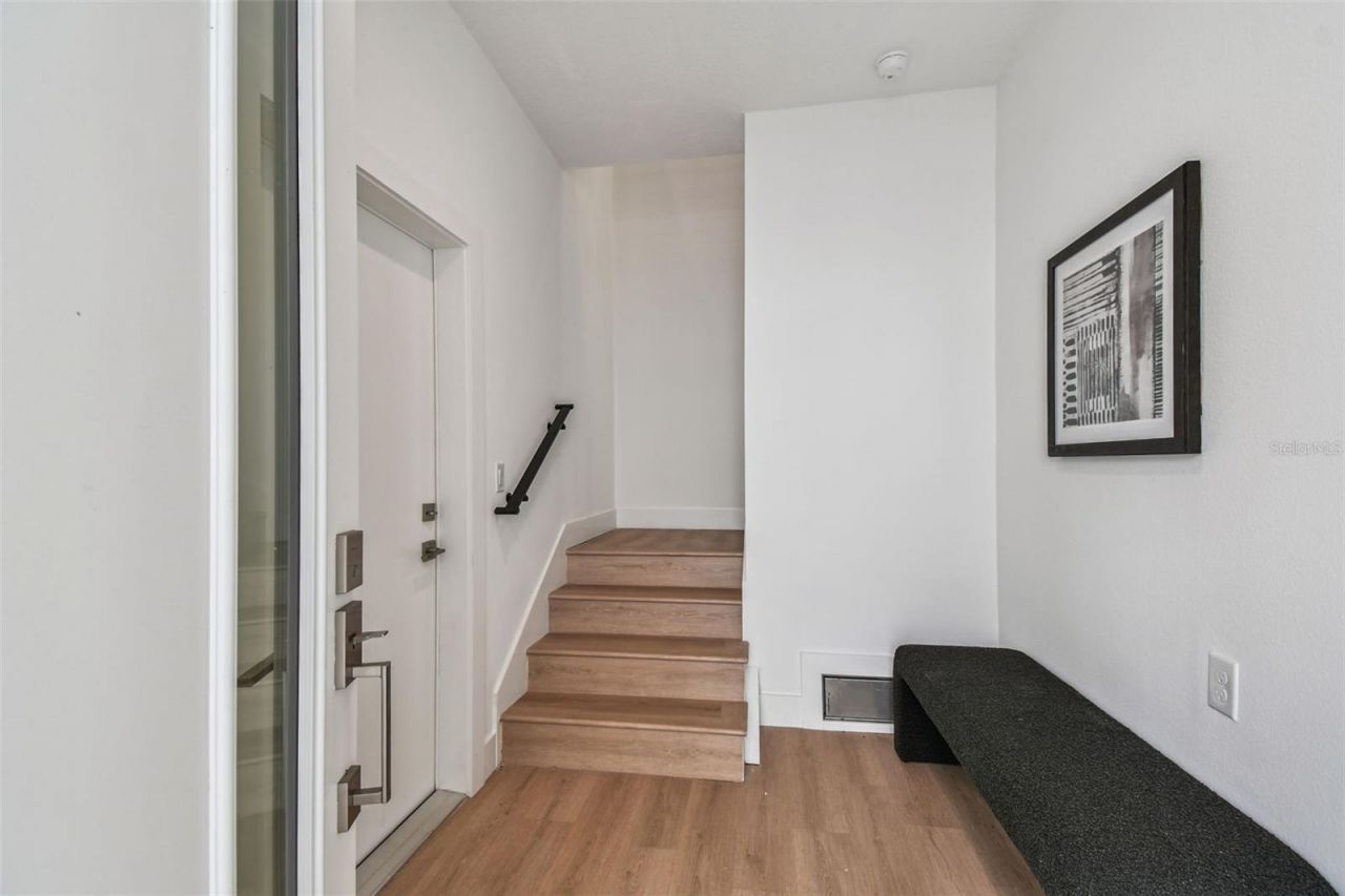 3840 Pompano Drive Se, Saint Petersburg, FL 33705 Photo