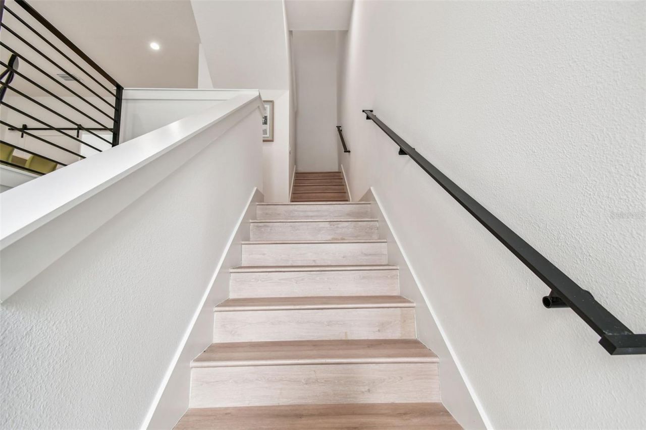 3840 Pompano Drive Se, Saint Petersburg, FL 33705 Photo