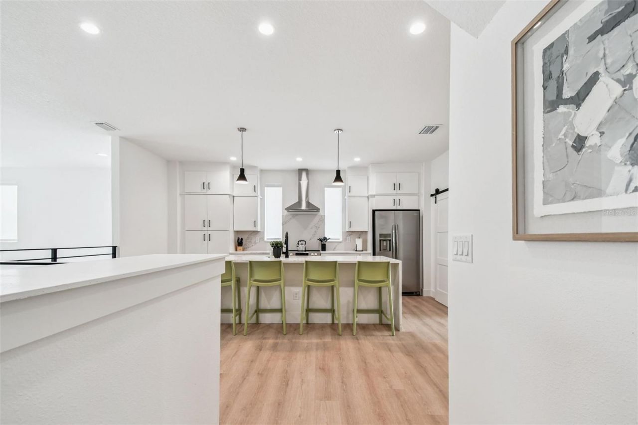 3840 Pompano Drive Se, Saint Petersburg, FL 33705 Photo