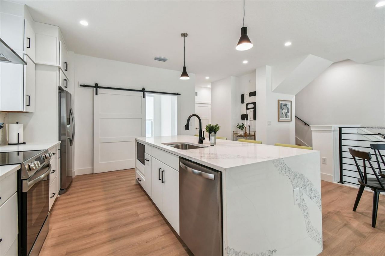 3840 Pompano Drive Se, Saint Petersburg, FL 33705 Photo