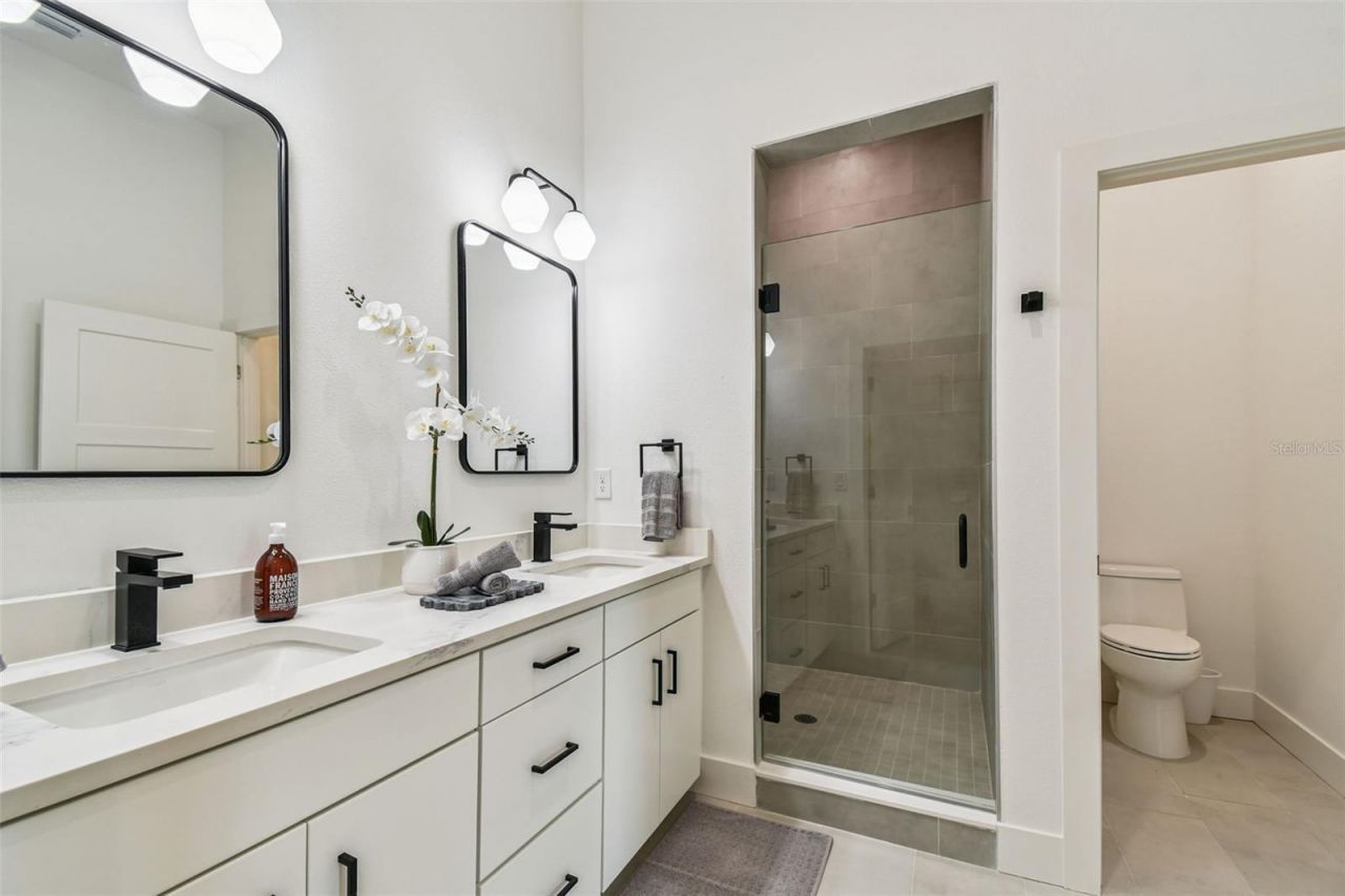 3840 Pompano Drive Se, Saint Petersburg, FL 33705 Photo