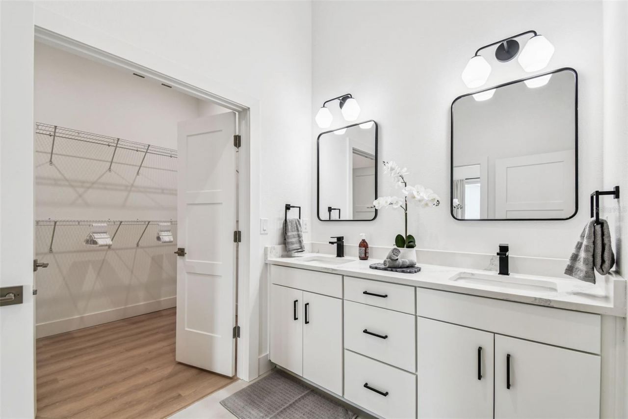 3840 Pompano Drive Se, Saint Petersburg, FL 33705 Photo