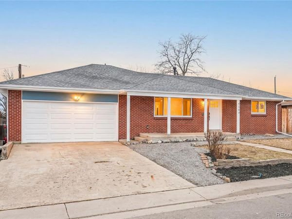 7194 W 68th Avenue, Arvada, CO 80003