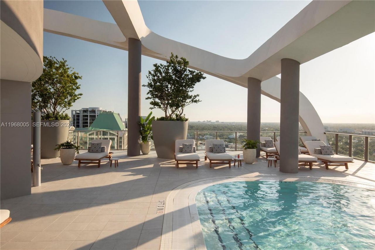 2678 Tigertail Ave, Unit 1501, Miami, FL 33133 Photo