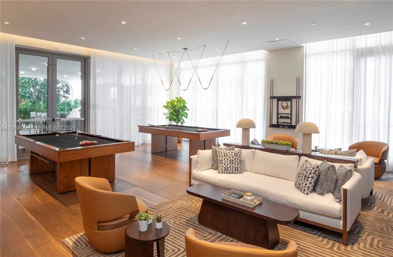 2678 Tigertail Ave, Unit 1501, Miami, FL 33133 Photo