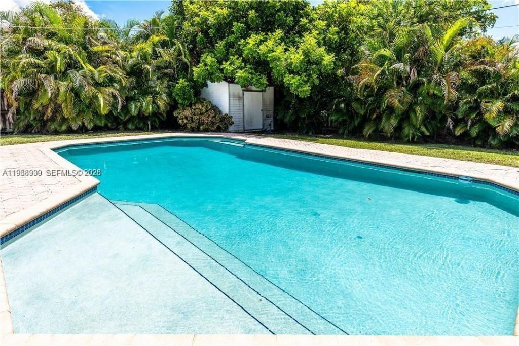 2271 SW 30th Ter, Fort Lauderdale, FL 33312 Photo