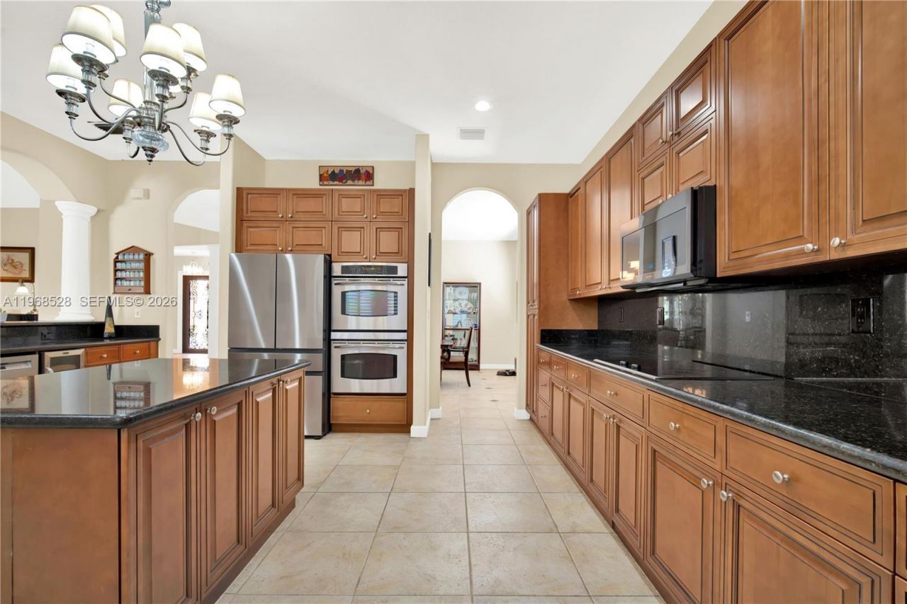 7823 SW 195th Ter , Cutler Bay, FL 33157 Photo