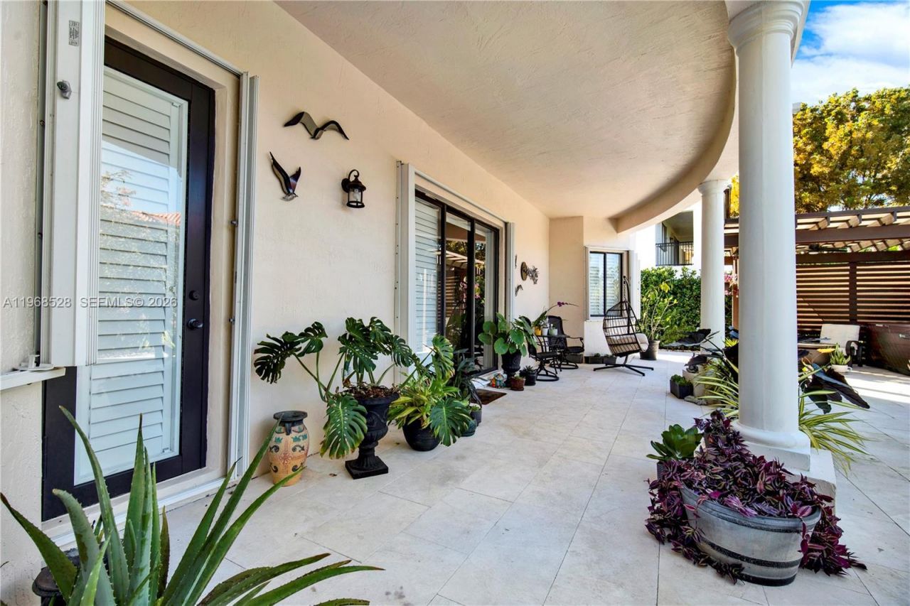 7823 SW 195th Ter, Cutler Bay, FL 33157 Photo
