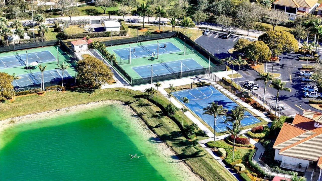 7823 SW 195th Ter , Cutler Bay, FL 33157 Photo