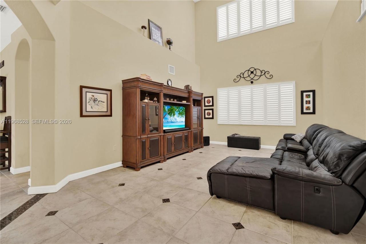7823 SW 195th Ter, Cutler Bay, FL 33157 Photo
