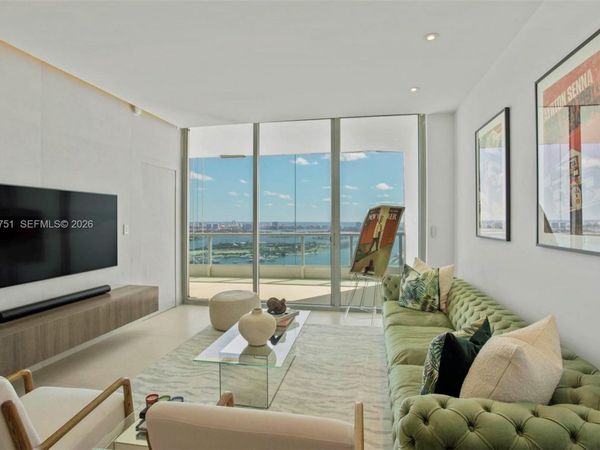 900 Biscayne Blvd , Unit 4307, Miami, FL 33132