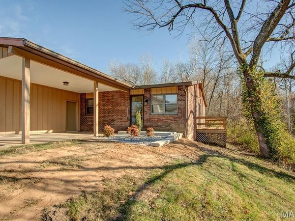 308 BOBBIE Drive , Belleville, IL 62226