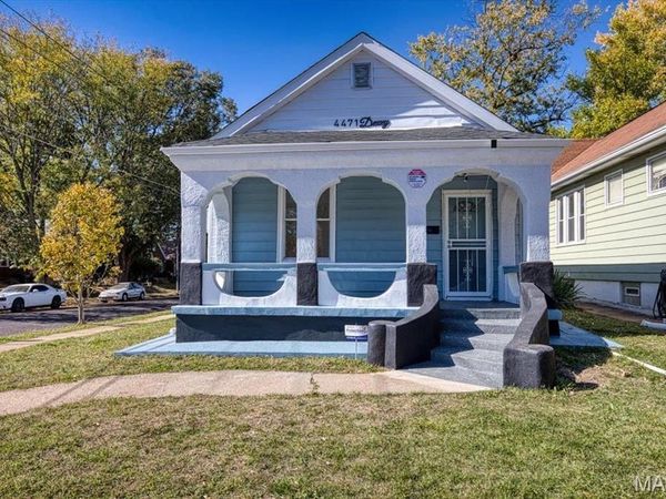 4471 Dewey Avenue, St Louis, MO 63116