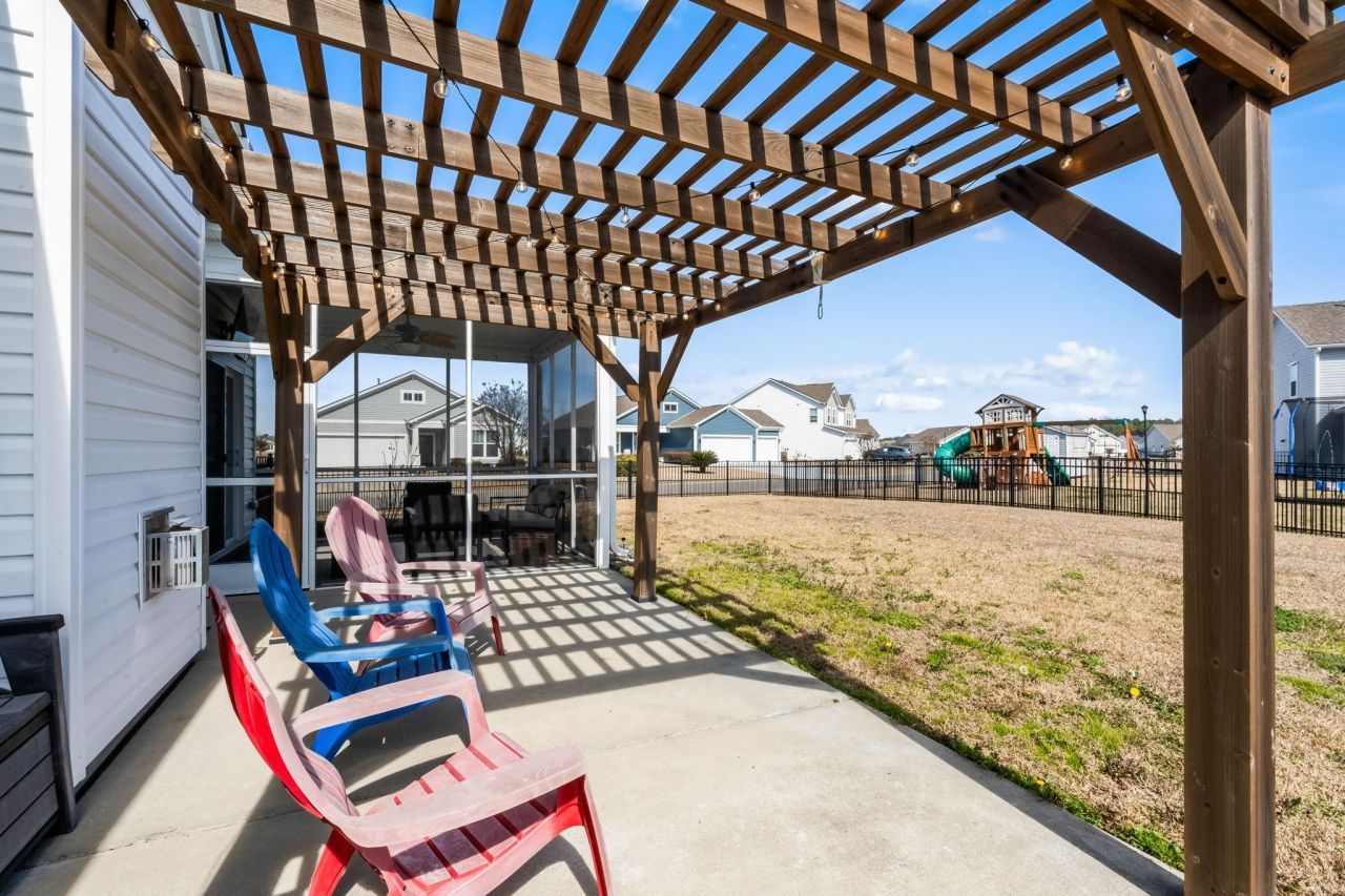 1076 Caprisia Loop  Photo 27