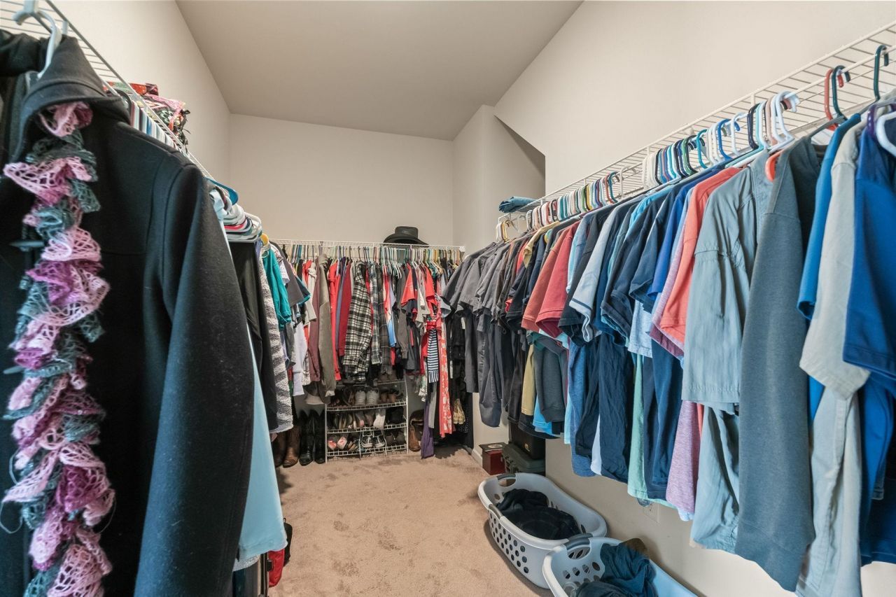 1076 Caprisia Loop  Photo 39