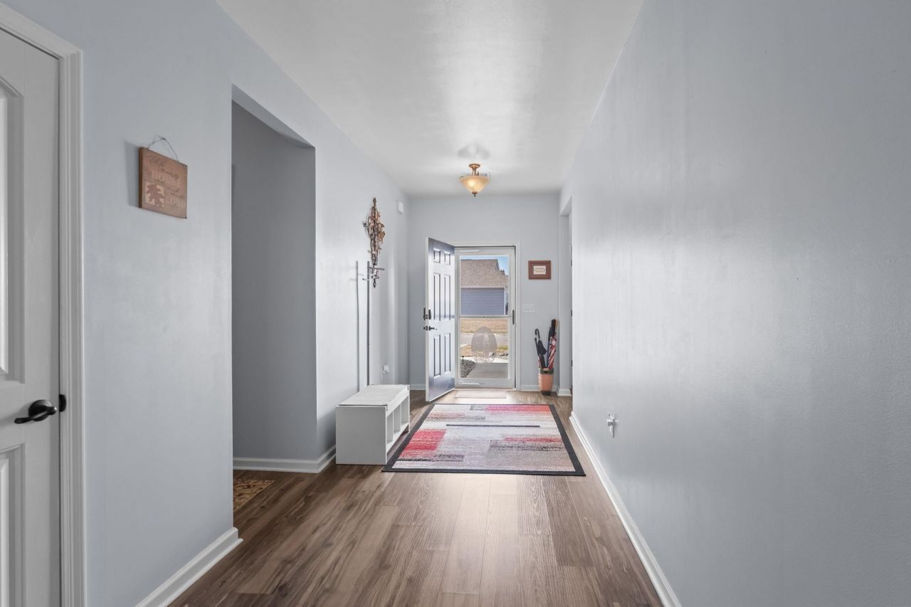 1076 Caprisia Loop  Photo 40