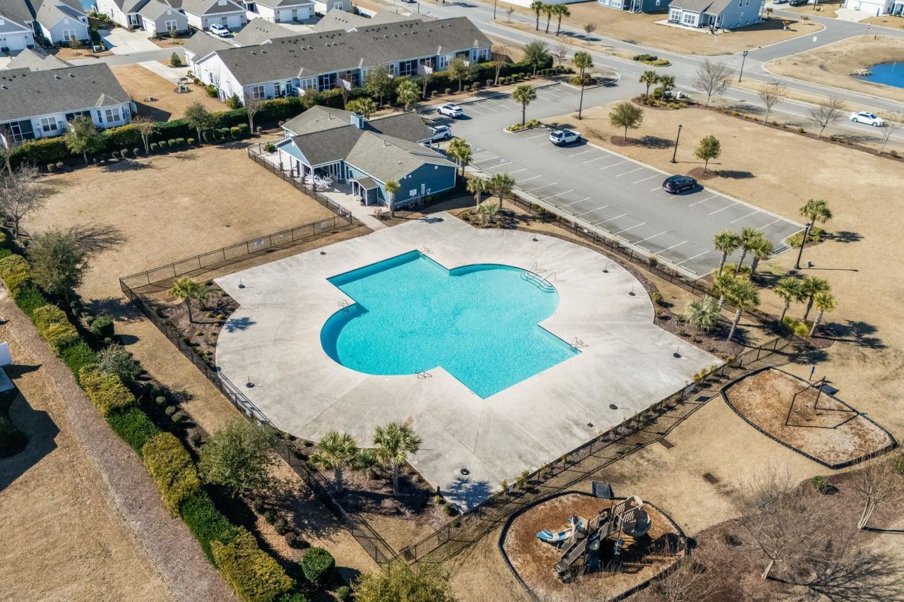 1076 Caprisia Loop  Photo 65