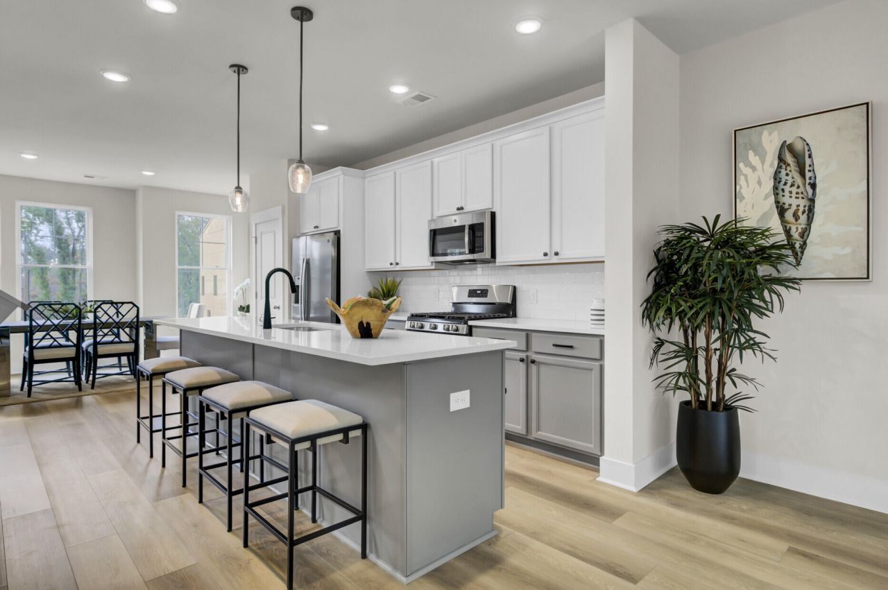 414 Caledon Court Photo 10