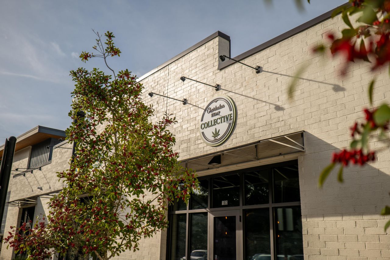 414 Caledon Court Photo 54