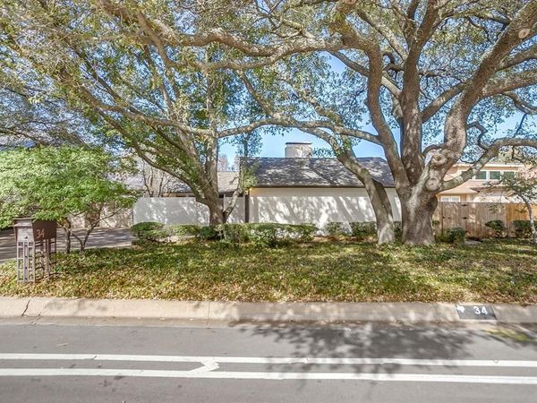 34 Legend Road, Benbrook, TX 76132